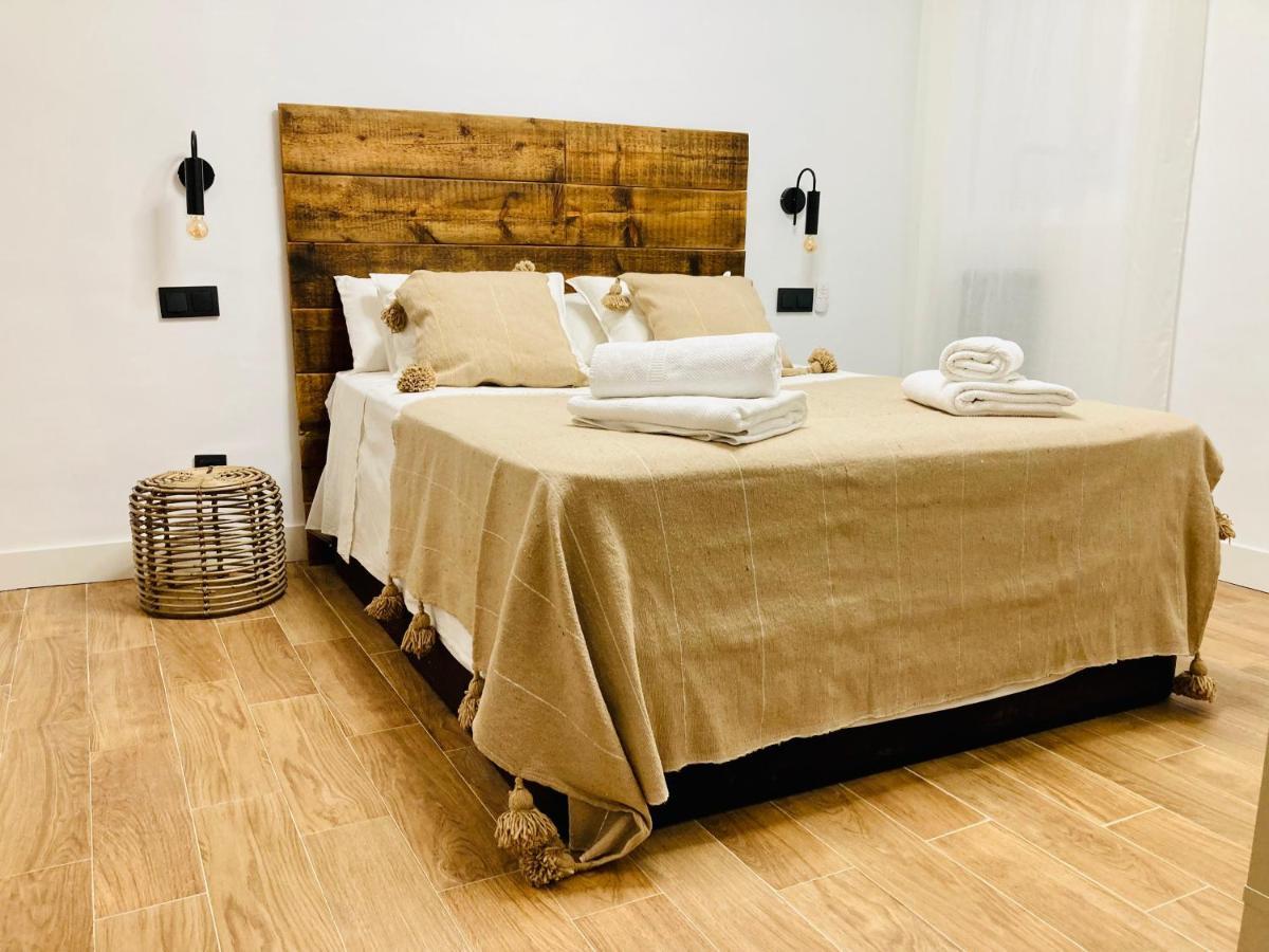マドリードLuxury, Private Wellness In Prado Museum New Aug21アパートメント エクステリア 写真