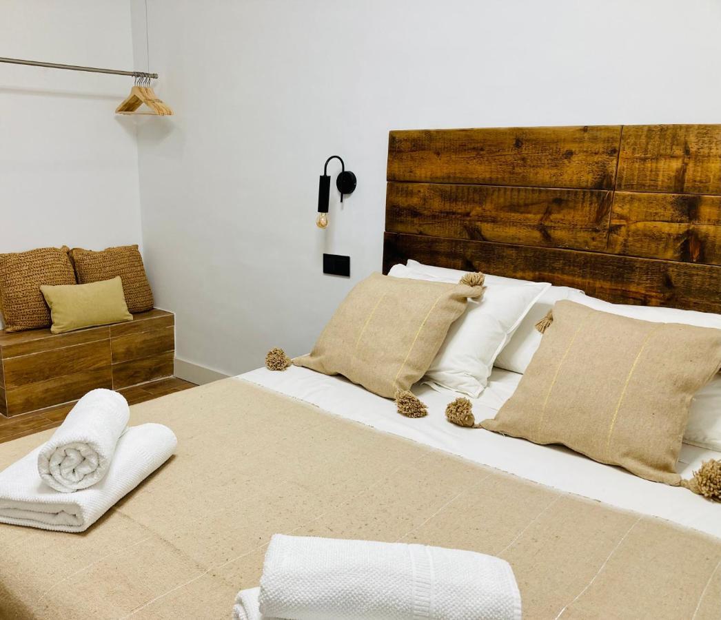 マドリードLuxury, Private Wellness In Prado Museum New Aug21アパートメント エクステリア 写真